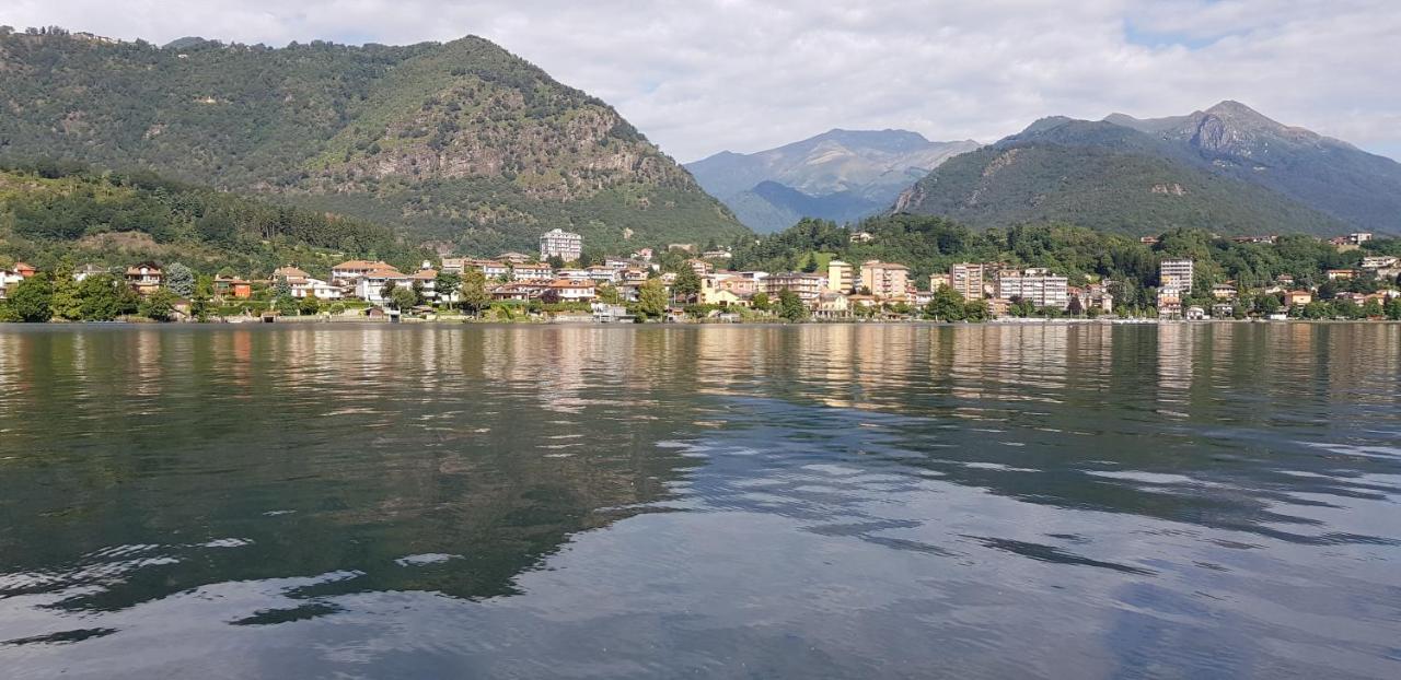 La casa dei cigni sul lago d’Orta Omegna Esterno foto
